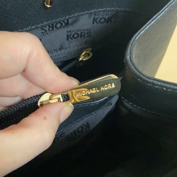 Michael Kors chain large tote NWOT - Picture 10 of 16